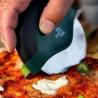 Нож-колесо для пиццы Big Green Egg 118974
